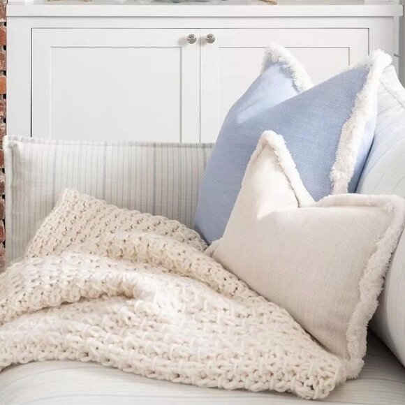 NEW Serena & Lily Perennials Ridgewater Outdoor Pillow Cover (12”x18”)-White - Picture 2 of 3